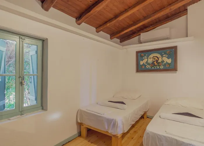 Private Greek Island Estate With Vineyard, Exclusive Grounds & Hosted Experiences