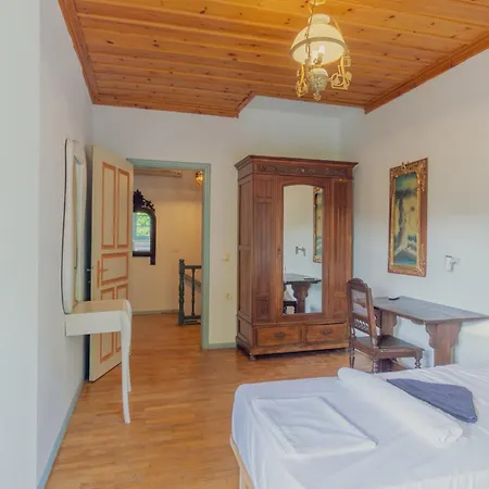 Private Greek Island Estate With Vineyard, Exclusive Grounds & Hosted Experiences * Скиатос