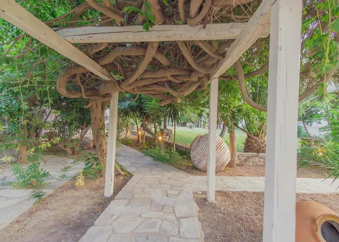 Private Greek Island Estate With Vineyard, Exclusive Grounds & Hosted Experiences Вилла